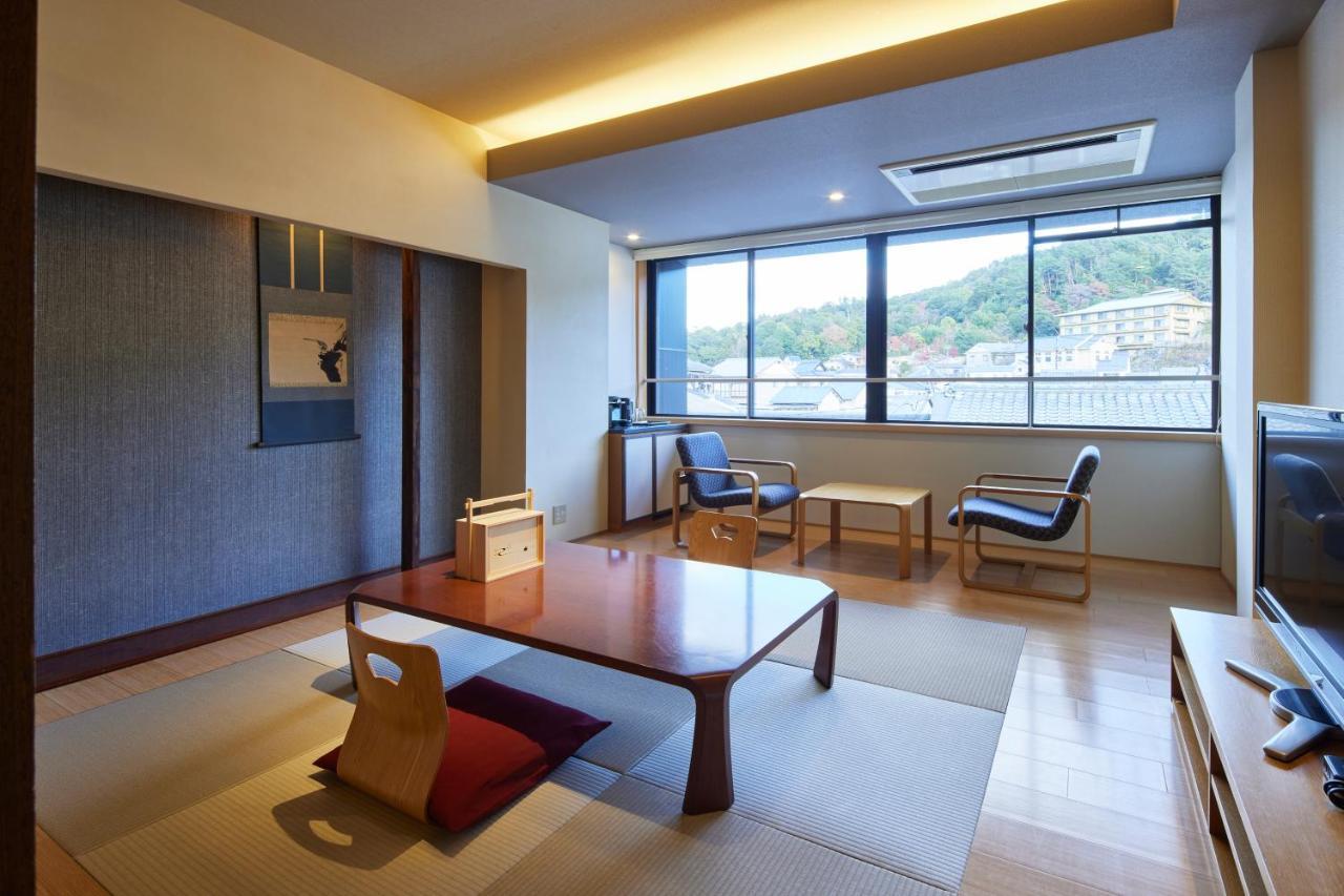 Itsukushima Iroha Hotel Hatsukaichi Exterior foto