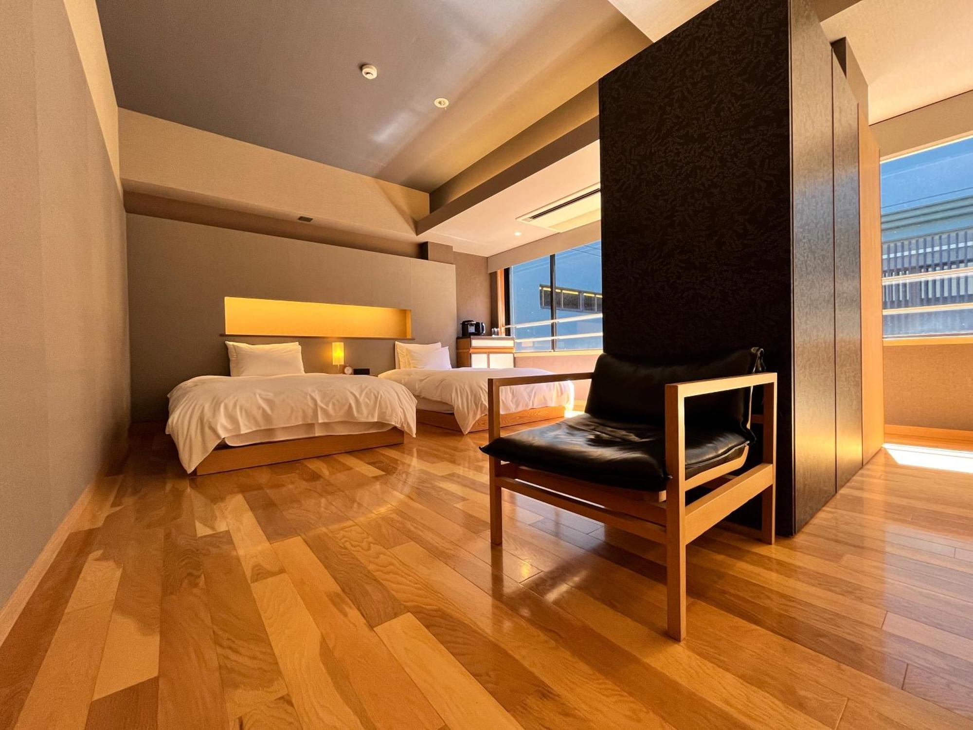 Itsukushima Iroha Hotel Hatsukaichi Exterior foto