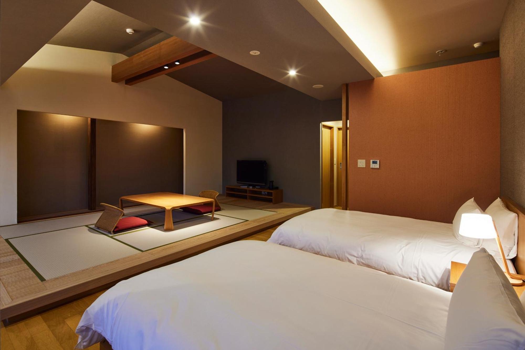Itsukushima Iroha Hotel Hatsukaichi Exterior foto
