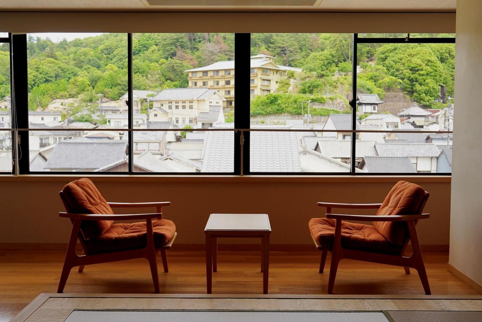 Itsukushima Iroha Hotel Hatsukaichi Exterior foto